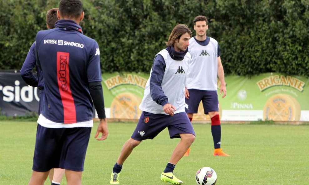 Cagliari, contro il Parma Conti e Pisano sono out