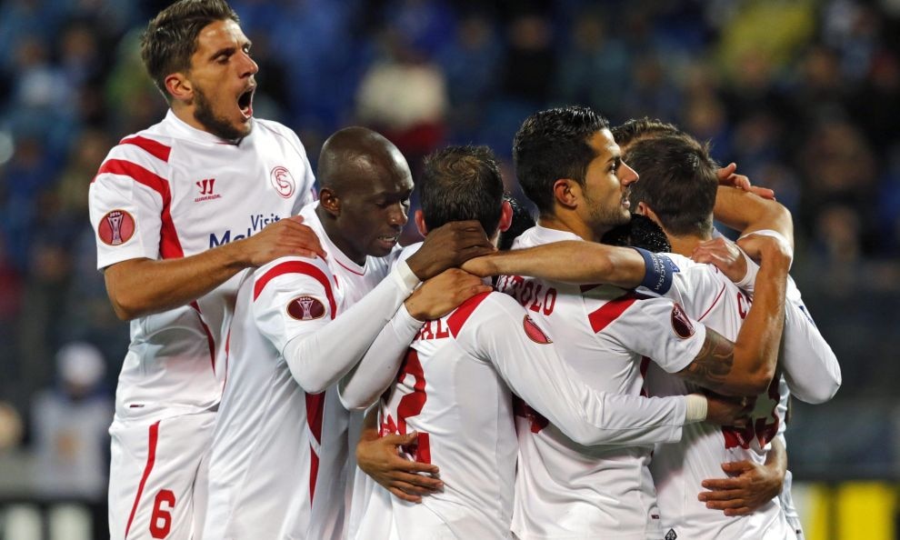 Europa League, Dnipro-Bruges 1-0; Zenit San Pietroburgo-Siviglia 2-2