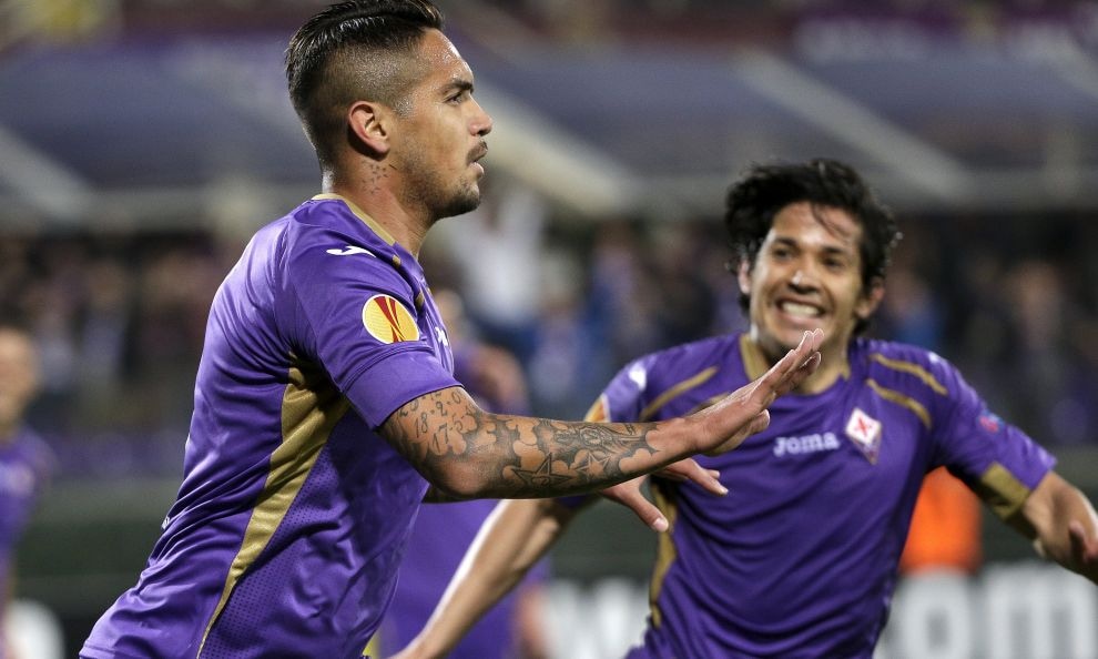 Fiorentina, per Vargas lesione all'adduttore