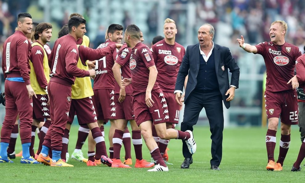 Torino, prima in campo poi tutti a Superga