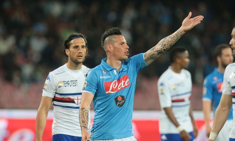 La moviola della serie A: Hamsik, è rigore. Mesbah da rosso