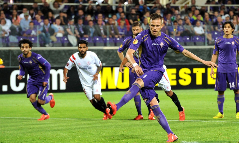 Fiorentina-Siviglia, i viola escono tra fischi