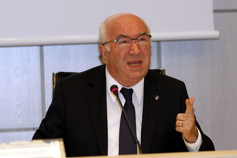 Tavecchio: «Lazio-Roma? Io non l'avrei spostata»