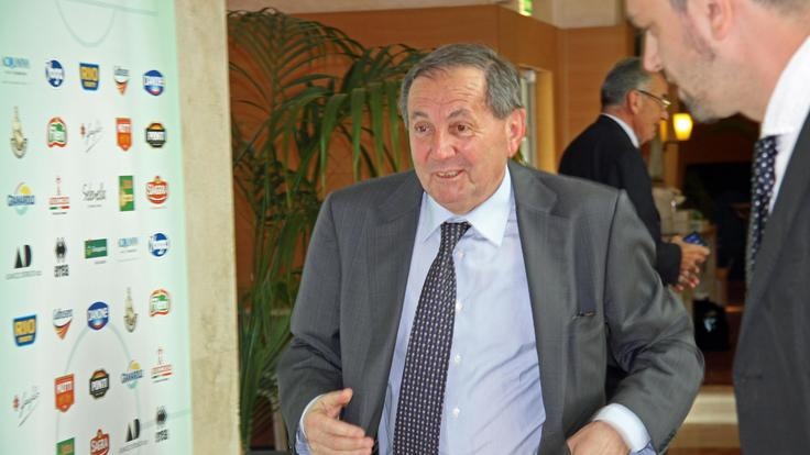 Frase sessista, Belloli inibito 4 mesi