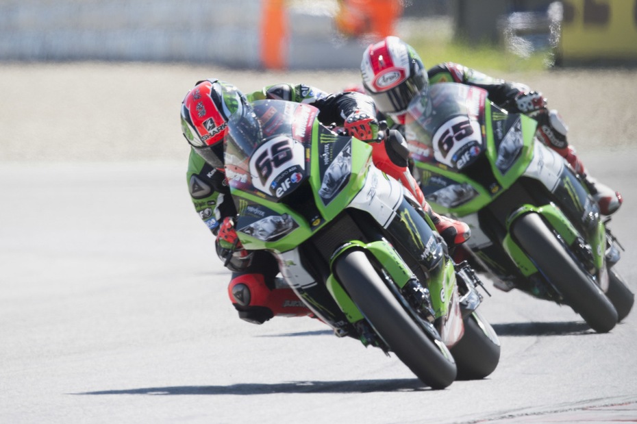 SBK Donington, Sykes domina le terze libere SBK Donington, Sykes domina le terze libere