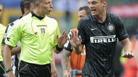 Inter, Vidic-Podolski assenti con il Genoa Inter, Vidic-Podolski assenti con il Genoa
