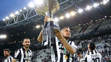 «Juve, l'Arsenal offre 35 milioni per Vidal»
