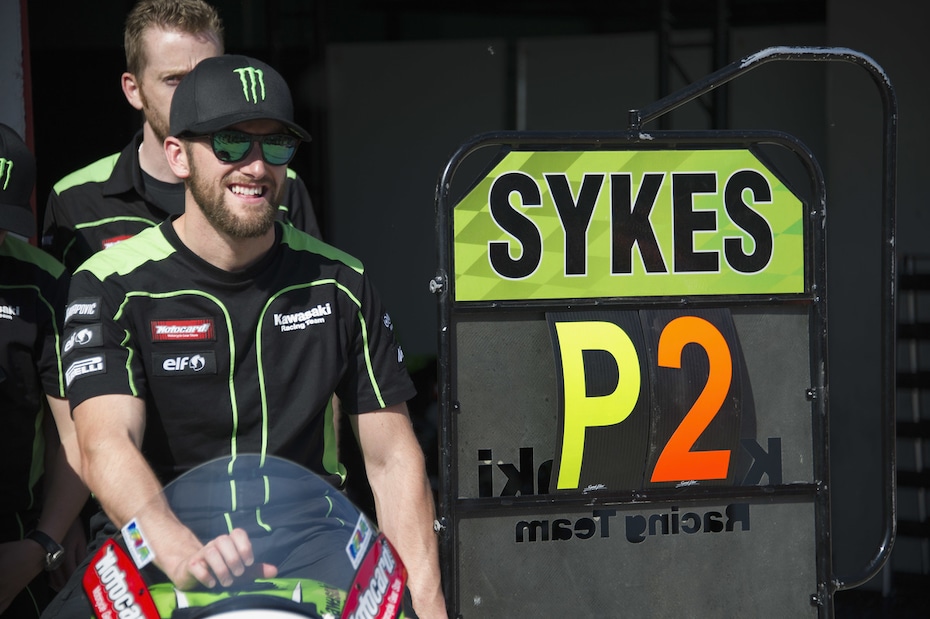 SBK, super Sykes: doppietta a Donington SBK, super Sykes: doppietta a Donington