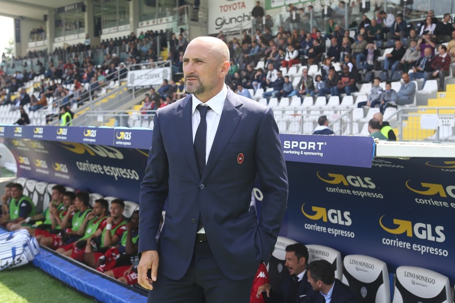 Festa: «Rimanere? Io sono disponibile» Festa: «Rimanere? Io sono disponibile»