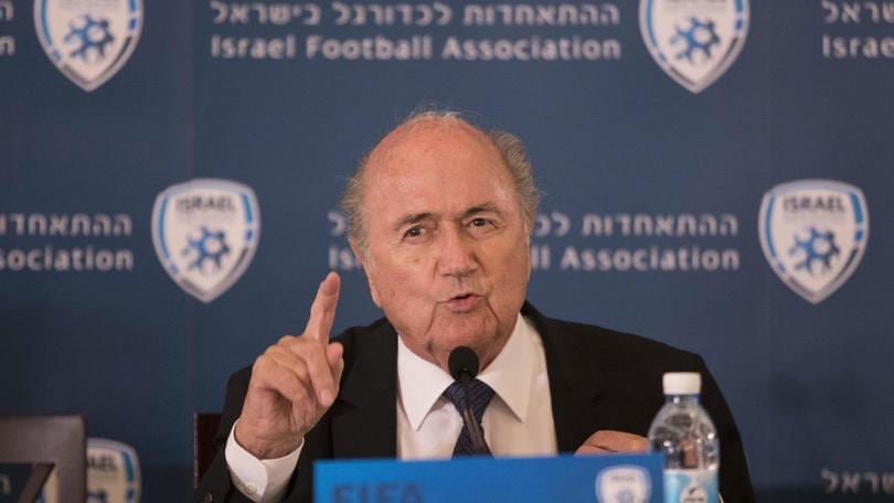 Jacobelli: Tavecchio rottami Blatter o è meglio rottamare pure lui