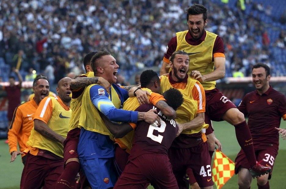 Festa Roma con Iturbe-Yanga-Mbiwa, Lazio ko 2-1