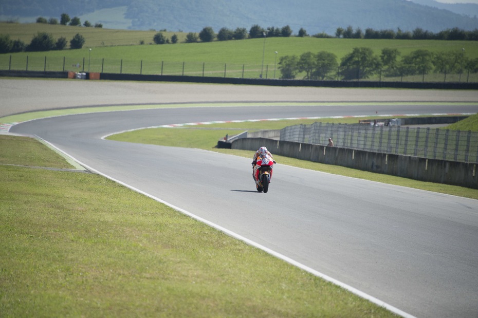 MotoGp: test Michelin al Mugello MotoGp: test Michelin al Mugello