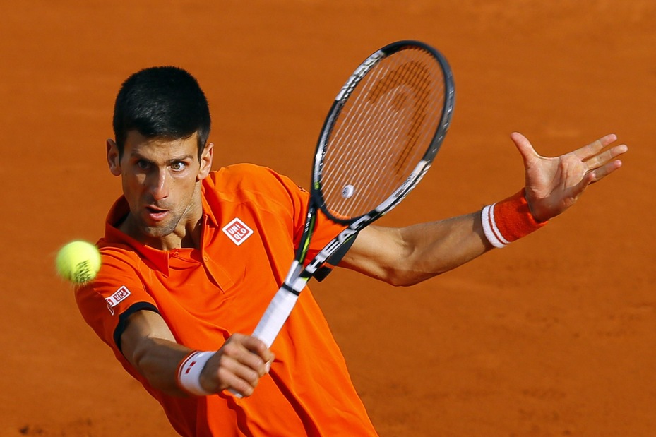 Roland Garros: Djokovic travolge Nadal in quota