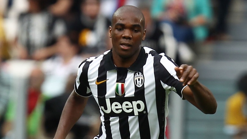 Juventus, «duello Liverpool-West Ham per Ogbonna»