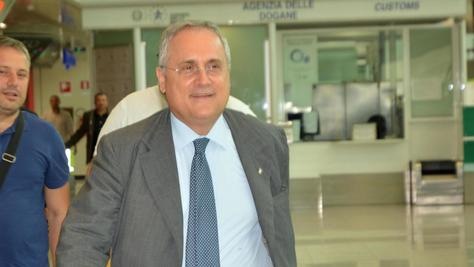 Lotito: «Van Persie alla Lazio? Cazzate. Ops! Invenzioni»
