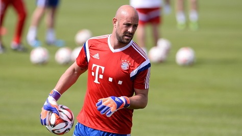 Napoli, senti Rummenigge: «Reina tornerà in azzurro»