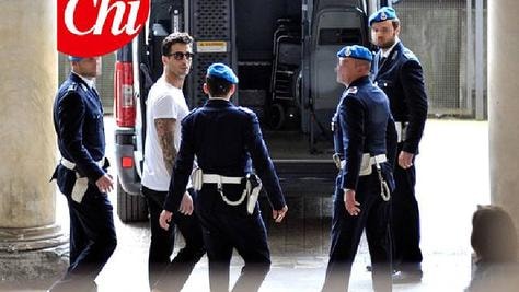 Fabrizio Corona scarcerato: in comunità dall'interista don Mazzi