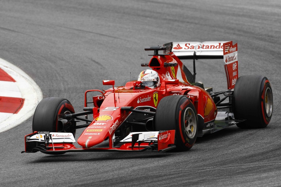 F1 Gp Austria: Vettel primo nelle terze libere