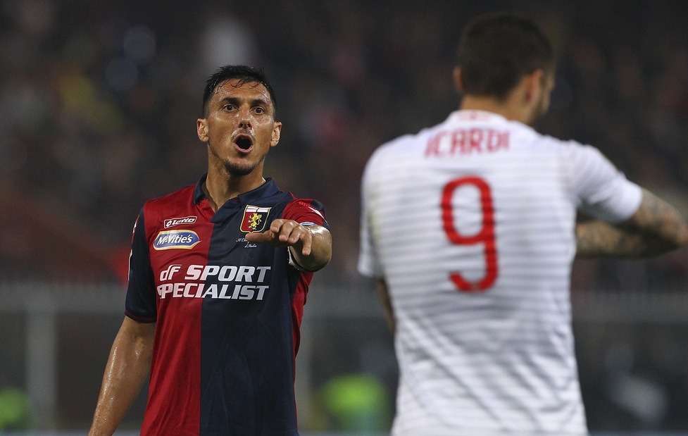 Genoa, Burdisso firma: rinnovo fino al 2017