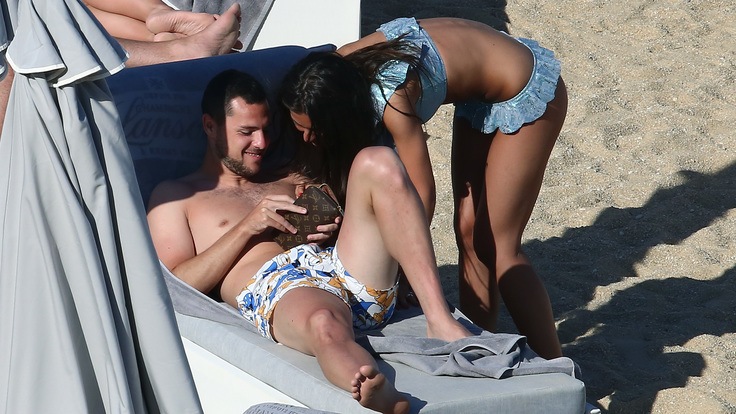 Roma, da Destro i soldi per il bomber