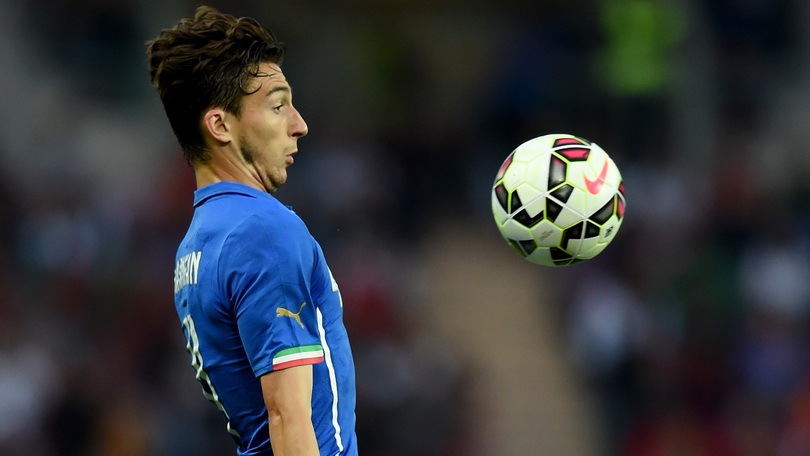 E a destra due carte: Darmian e Vrsaljko E a destra due carte: Darmian e Vrsaljko