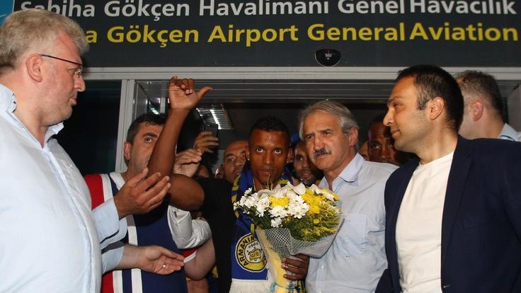 Nani al Fenerbahce, che accoglienza in Turchia