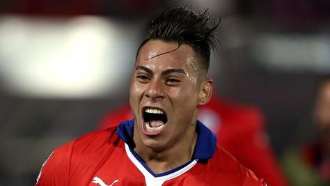 Napoli, una chance per Vargas? Vota