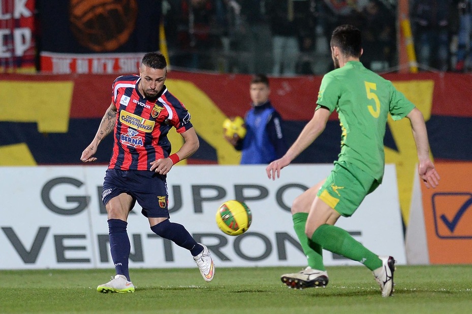 Catania, nel mirino c'è Caccavallo Catania, nel mirino c'è Caccavallo
