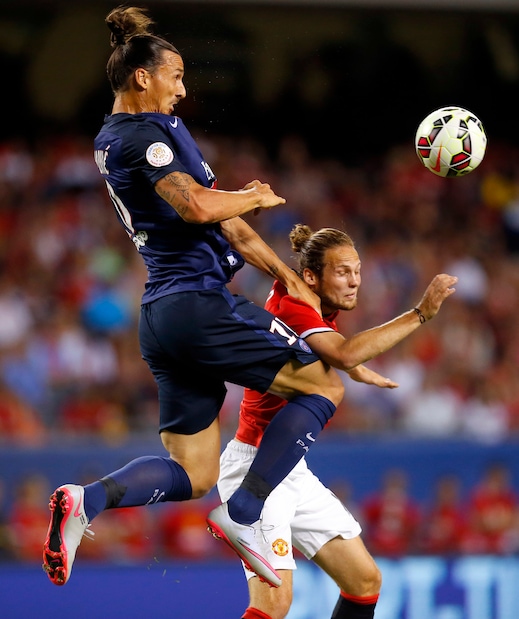 Mutu: «Ibra aveva gli incubi su Ronaldo»