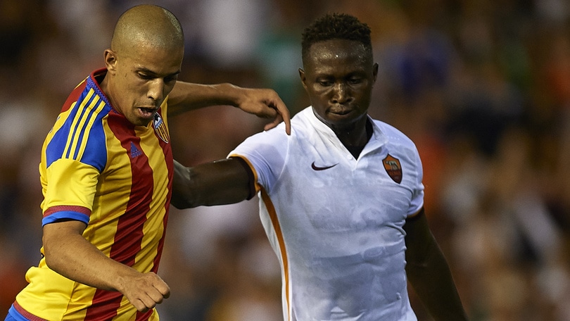 Lione deludente al debutto. Yanga-Mbiwa in arrivo