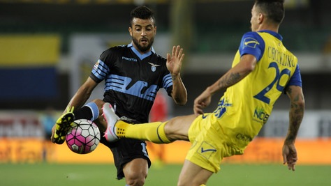 Assalto a Felipe Anderson: offerta dello United