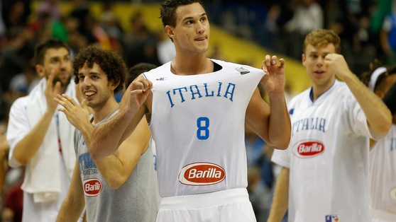Gallinari fa l'eroe Italia agli ottavi!