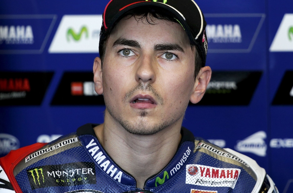 MotoGp, Lorenzo in pole anche nelle quote