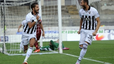 Ascoli, basta Antonini: l'Entella va al tappeto Ascoli, basta Antonini: l'Entella va al tappeto