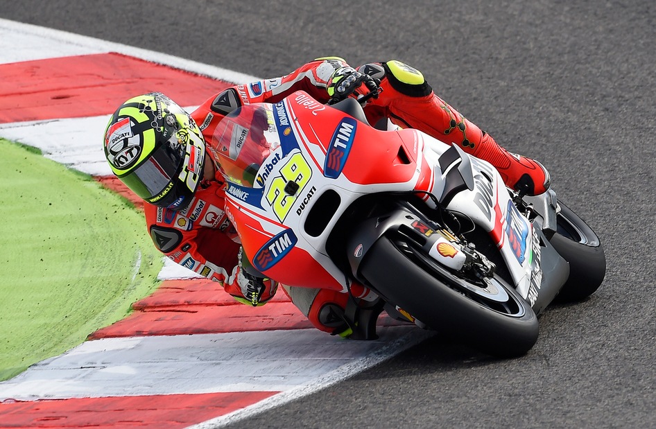 MotoGp, Ducati: lussazione alla spalla per Iannone MotoGp, Ducati: lussazione alla spalla per Iannone