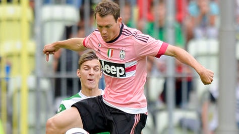 Juve, notte in ospedale per Lichtsteiner