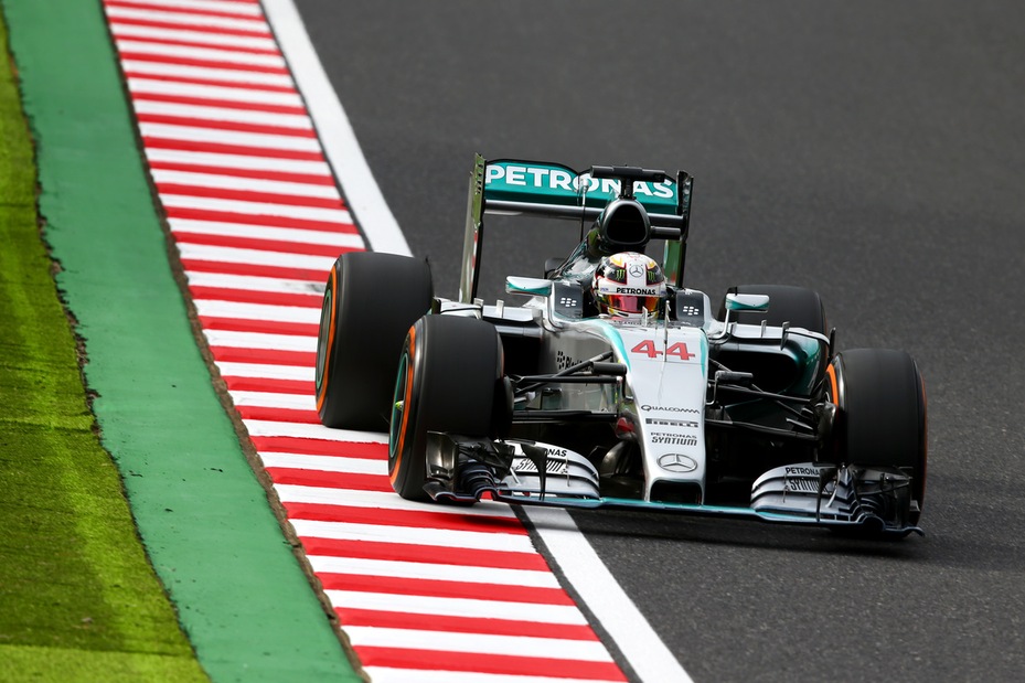 F1 Suzuka, Hamilton imbattibile in Q1