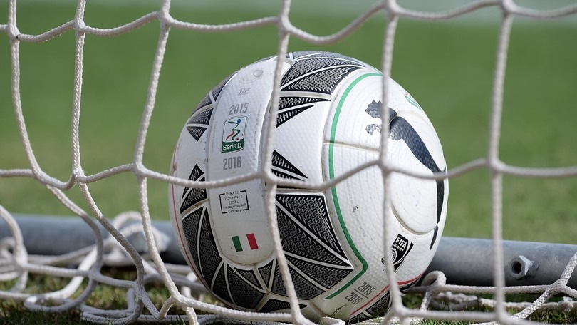 Sul 31-0 interrompe la partita. Arbitro sospeso