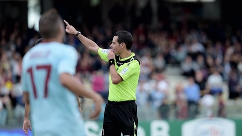 Avellino, dirige Pezzuto. Rapuano per il Cagliari Avellino, dirige Pezzuto. Rapuano per il Cagliari