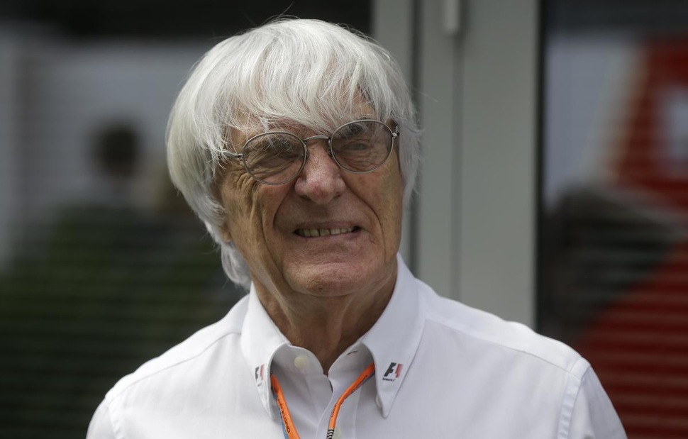 F1, Ecclestone difende Blatter: «Non doveva dimettersi»