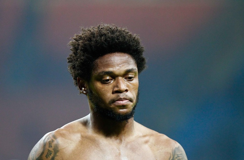 Luiz Adriano: «Posso giocare con Bacca» Luiz Adriano: «Posso giocare con Bacca»