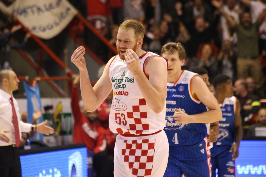 Pistoia, prima all'overtime, Virtus ultima da sola Pistoia, prima all'overtime, Virtus ultima da sola
