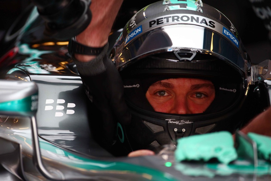 F1 Abu Dhabi, Rosberg primo in seconde libere, Vettel è 5°