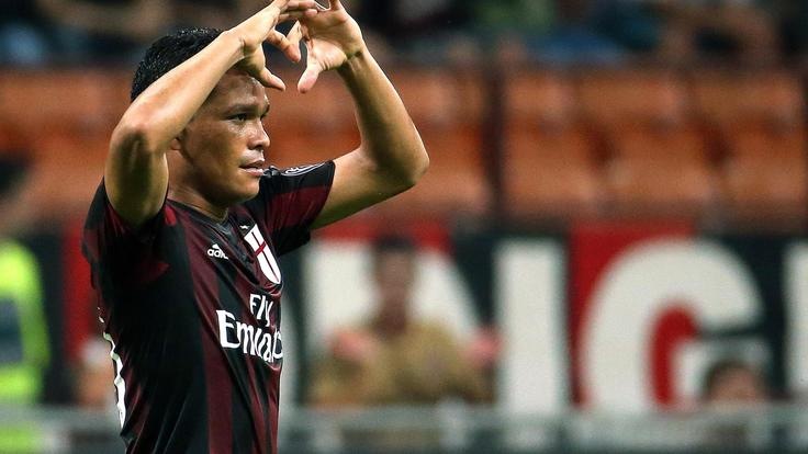 Milan, 4-3-1-2 confermato contro la Samp: giallo Poli, Kucka titolare