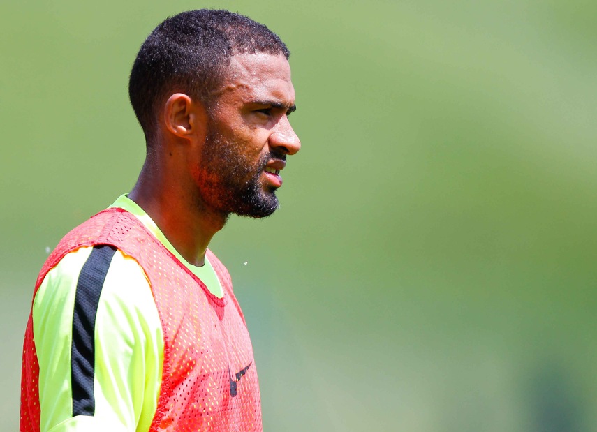 Serie A Verona, Fares ok: Souprayen out