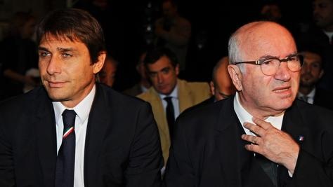 Italia, Tavecchio su Conte: «Chiamate dei club? Rinnoverà»