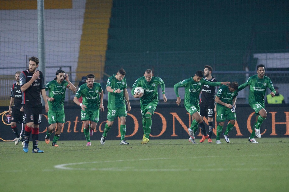 Calciomercato Avellino, via Togni: rescisso il contratto