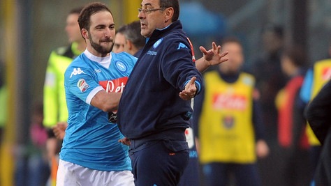 Napoli, Sarri: «Con Higuain rapporto speciale»