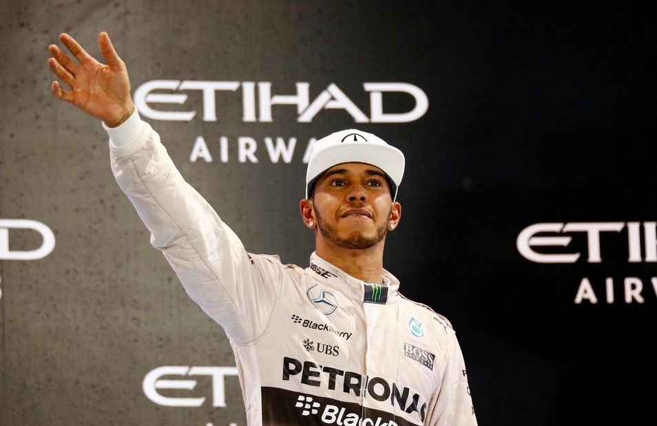 F1, Hamilton a lezione di canto