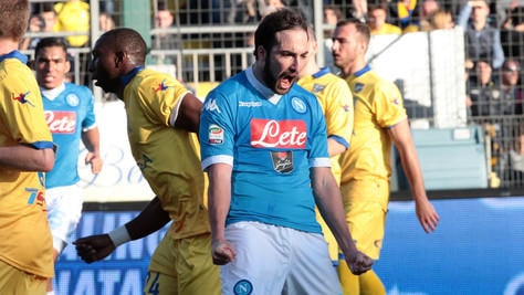 Serie A, Frosinone-Napoli 1-5: festa azzurra al Matusa